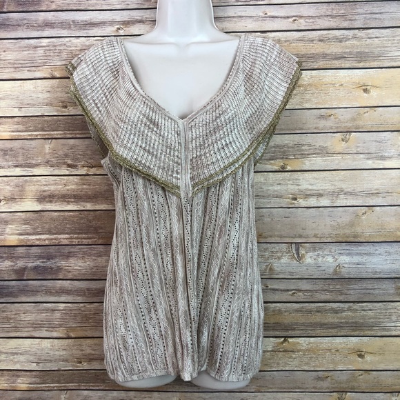 White House Black Market Tops - White House Black Market Women’s blouse top size M White House Black Market Tops - White House Black Market Women’s blouse top size M